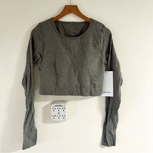 Lululemon Egg to Street Long Sleeve Top in Rover‎ sz 8 - Picture 3 of 5